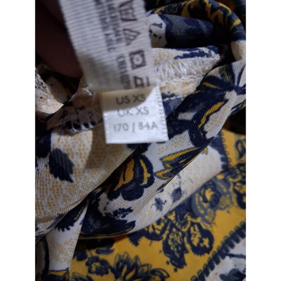 Intimately Free People Womens size XS Floral Tie Strap Casual Beach Romantic Top - Picture 12 of 15